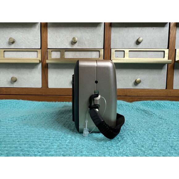 Bell & Howell BF-705 Big finder 35 point and shoot camera - Picture 6 of 8